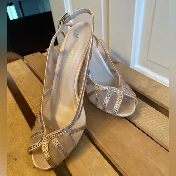 Call it Spring- pink heel - Picture 2 of 3